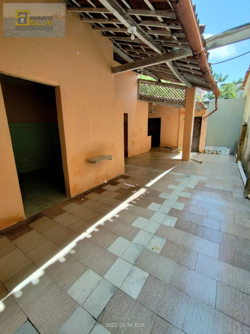 Casa, 3 quartos, 200 m² - Foto 13